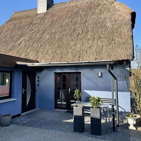 Dat Smucke Reethus Fewo 1 Og - 3 Peronen Wohnkueche Sz Garten * Born